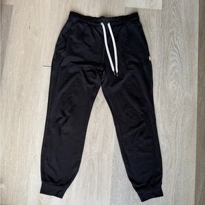 Vuori performance joggers black heather xs